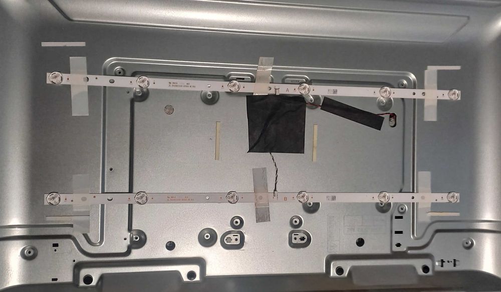 Телевизор Hitachi 32HAE2250.