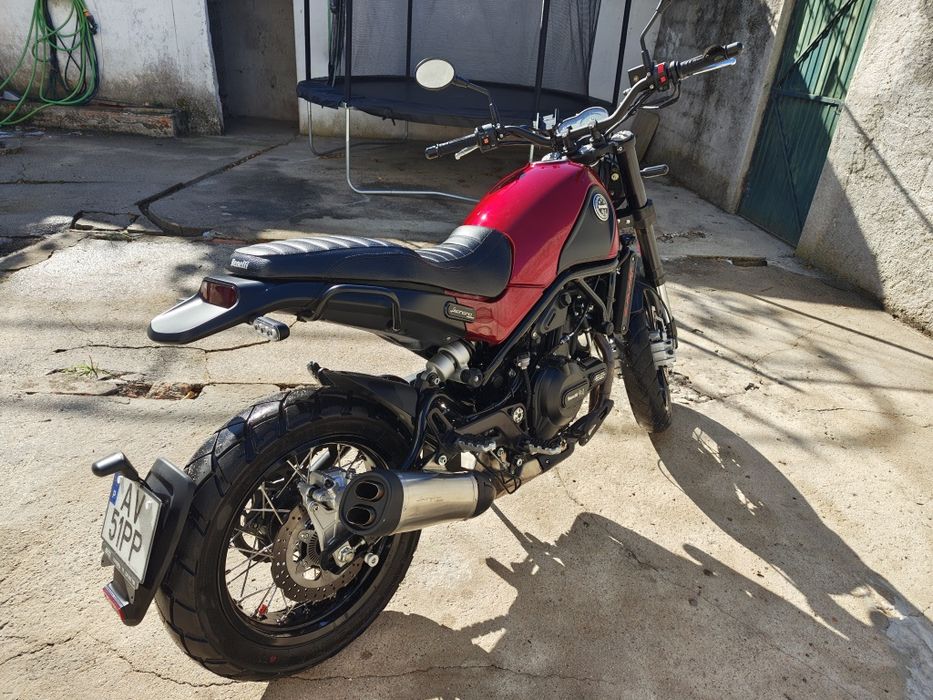 Benelli Leoncino 500 Trail