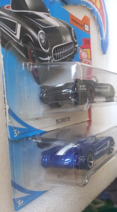 Conjunto 2 , 55 corvette hot wheels