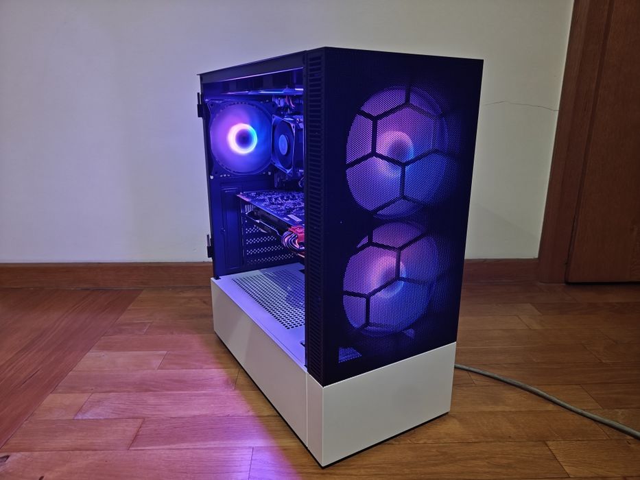 Komputer gamingowy i5/gtx 970 4gb/8gb/120+500gb ssd+hdd/windows 11 pro