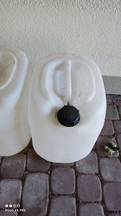 Beczki 30 litrów posiadam 3 sztuki