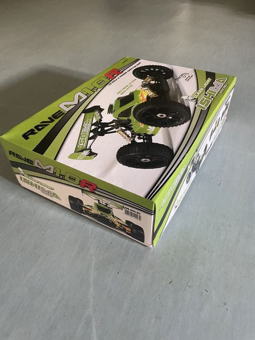 Carro de radiomodelismo - ishima Rave M1.0R em kit