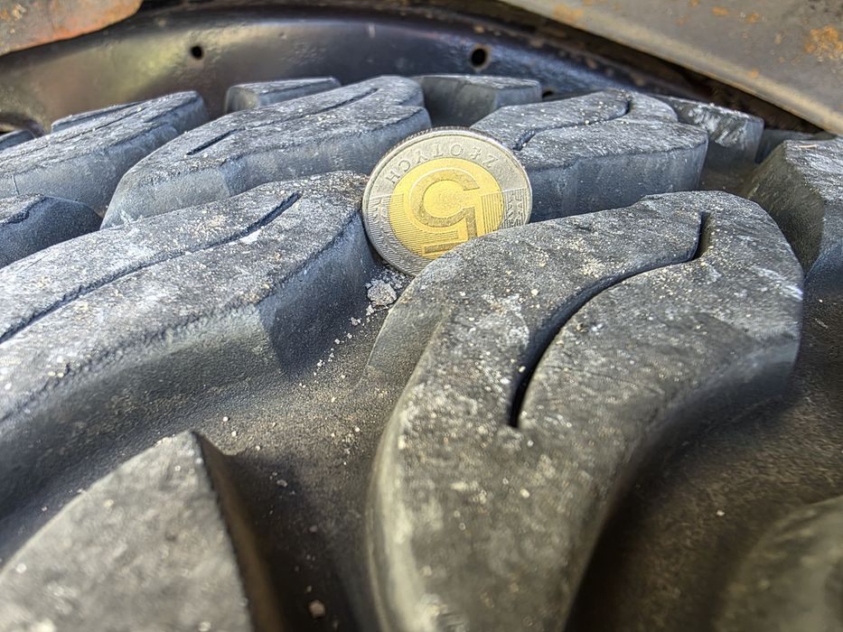 Opony 35x12.5r15 Arivo Rocktrak M/T 4szt.