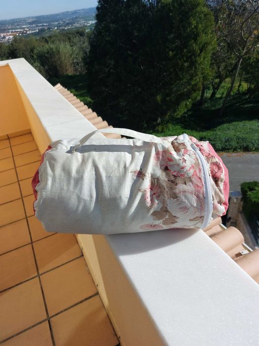 Edredão para berço de bebé em penas de ganso