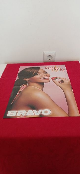 Poster Rihanna, novo