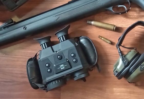 Тепловизионный и оптический биспектральный бинокль AGM Explorator