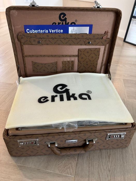 Faqueiro NOVO 18/10 – 113 peças – 12 pessoas – com mala