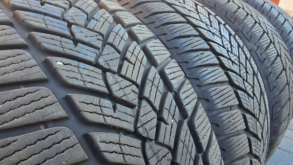 Opony zimowe Fulda Kristall HP2 235/45/R18