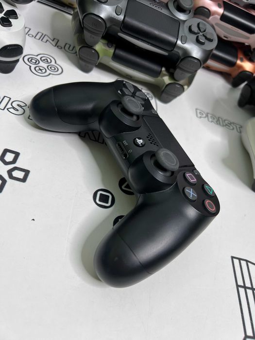 Беспроводной геймпад DualShock 4 V2 для PlayStation 4 и ПК – Черный