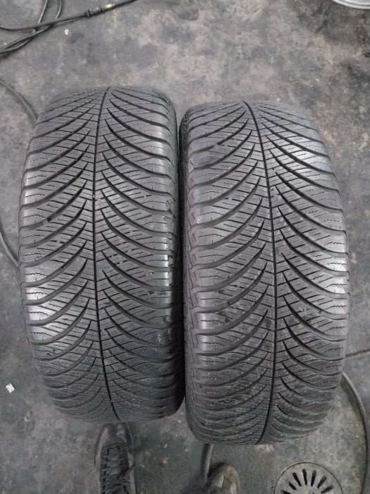235.55.17 Wielosezon Goodyear super stan montaż