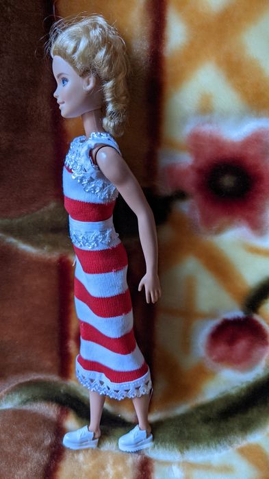 Класичні ляльки барбі Стейси