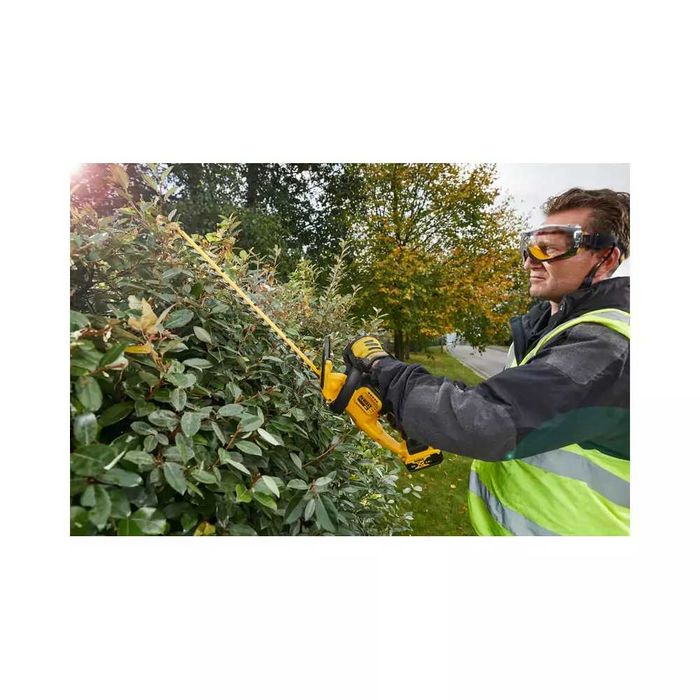 Nożyce do żywopłotu DeWALT DCM563P1 18V XR® – ZESTAW 5Ah akumulator