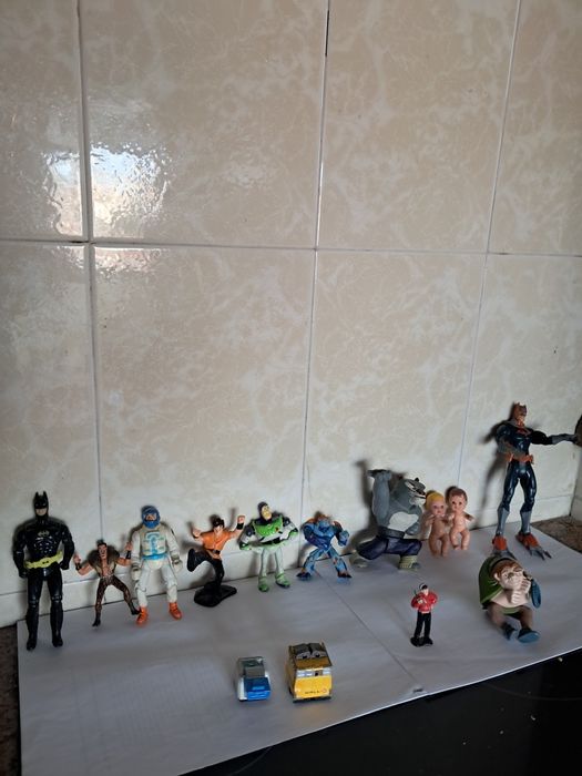 Lote de bonecos classicos