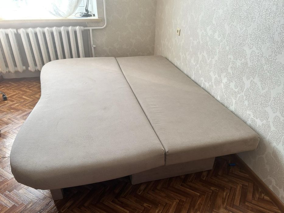 Продам диван Livs
