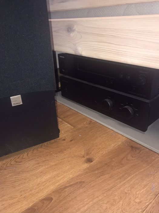 Акустика  Dali ikon 7 МK і  ONKYO NS-6170