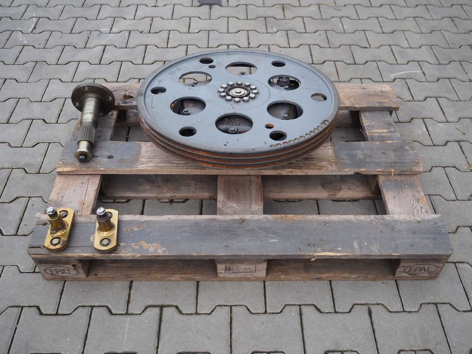 Claas Lexion - przekładnia redukcyjna bębna mółcącego