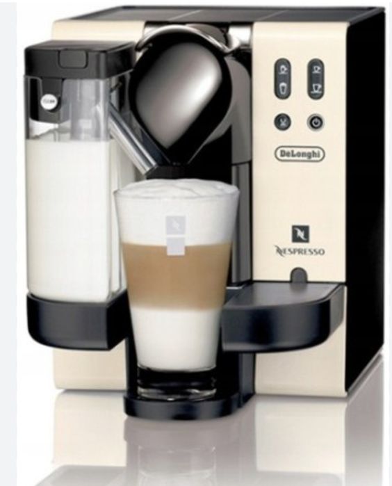Ekspres DeLonghiI Nespresso EN660
