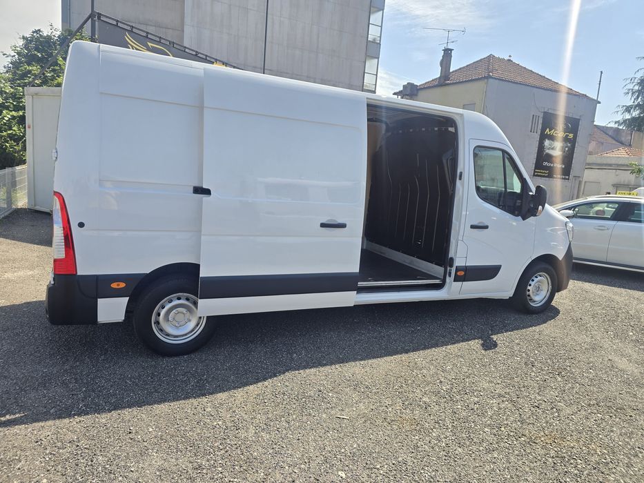 Renault Master 2.3 DCI, L3H2 de 150cv com AC