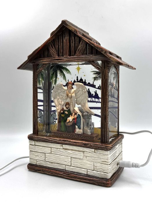 Piękna podświetlana szopka w kapliczce, gra kolędę, prezent