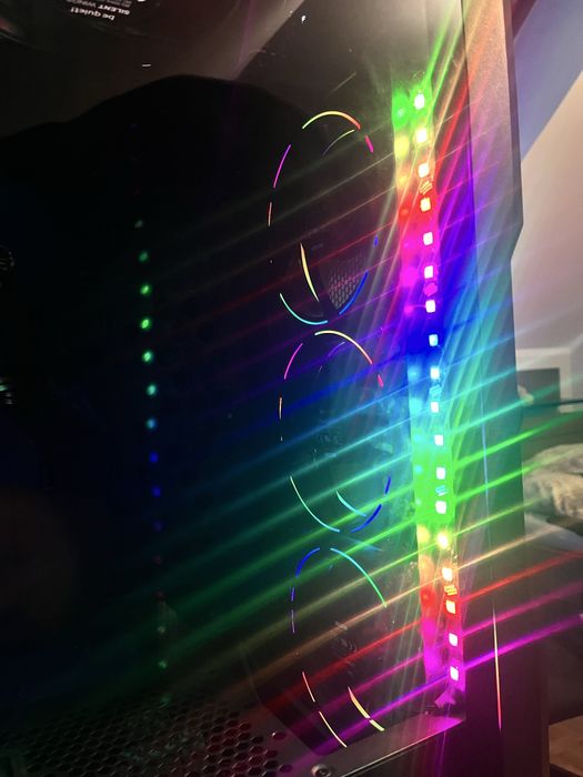 Komputer Pc cichy idealny do nauki i do Gier STAN BARDZO LADNY okazja