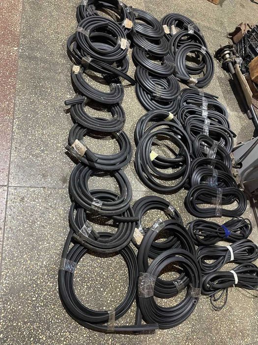 Уплотнитель лобового скла Уаз 452,Уаз 469, Газ 53, Газ 2410, Газ 3110 ...
