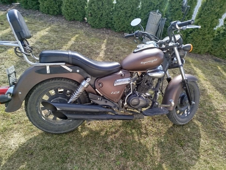 Motocykl keeway superlight 125