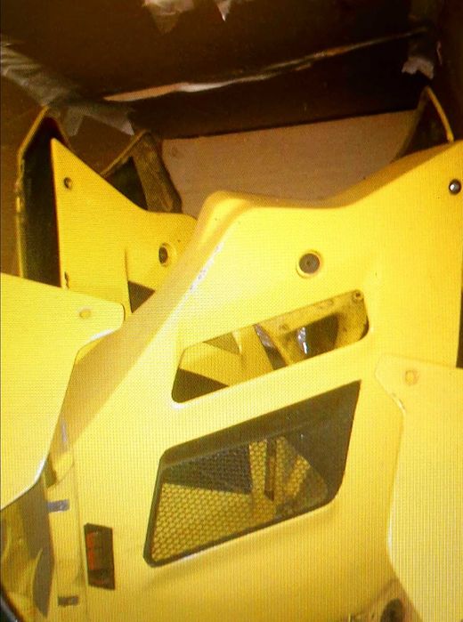 Vendo moto suzuki gsx R ano 1989