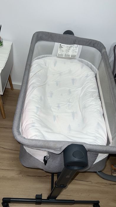 Next to me, Em ótimo estado