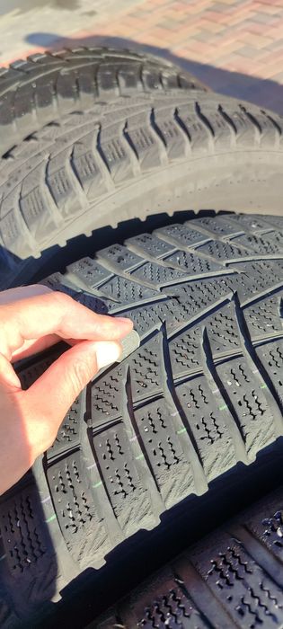 Зимова гума Hankook Winter i Cept W636 XL 225/60 R17