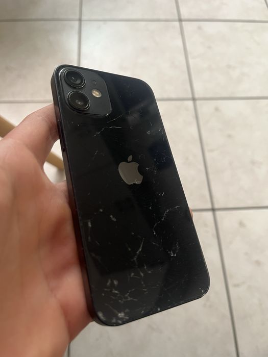 Iphone 12 mini !!