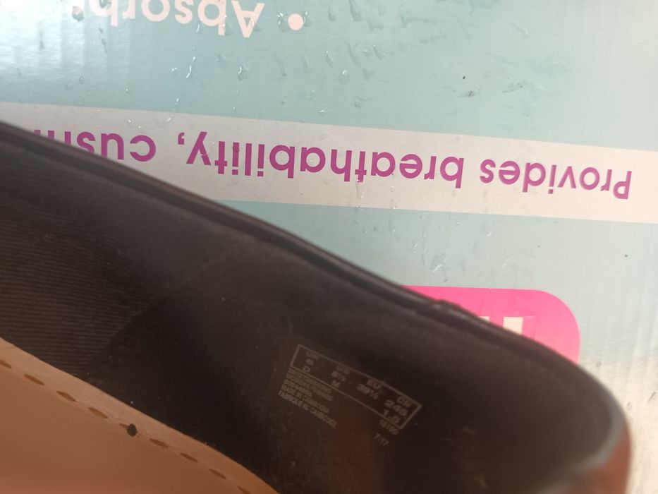 Шкіряні балетки,  туфлі, лофери Clarks