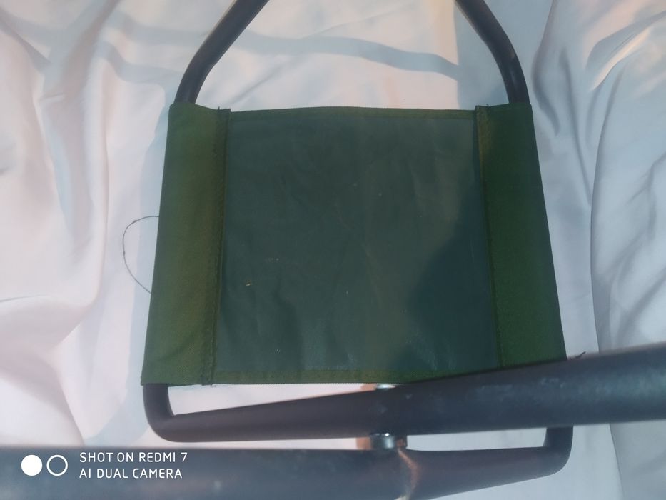 Складная табуретка или стул для кемпинга рыбалки