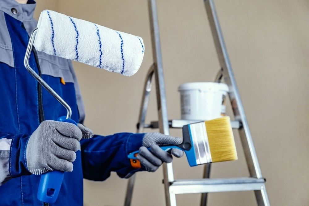 Limpeza de terrenos/Manutenção dos mesmo e serviços de Construção civil