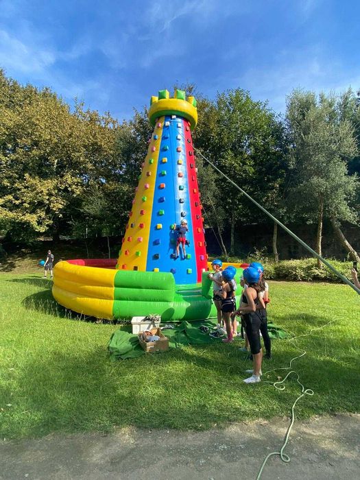 Insufláveis desportivos , matraquilhos humanos, baliza, alvo,