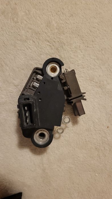 Regulator napięcia bmw e46 e30 e36 e90 e34 e39 e38
