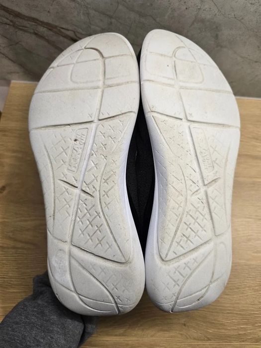 Buty Hoka Hupana Flow rozm. 44 2/3 do biegania