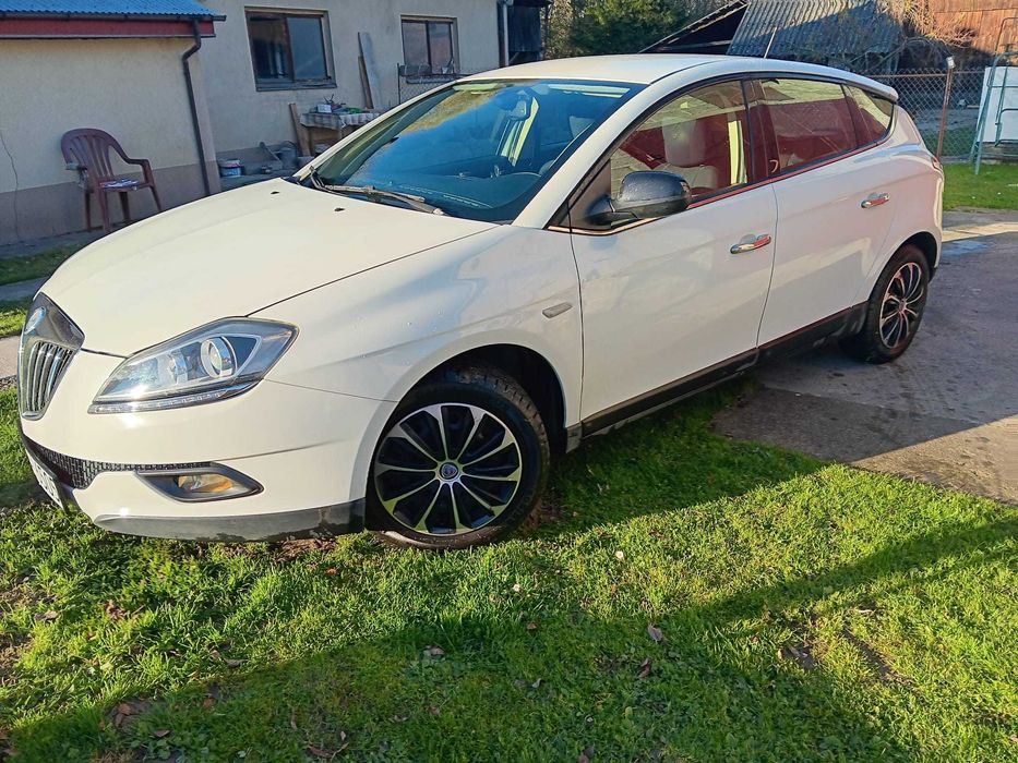 Lancia Delta 1,4 2008r. 120km