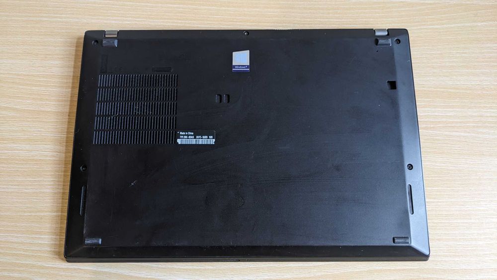 Сучасний Lenovo ThinkPad T490s i5\8gb\250gb\IPS\акумулятор у гарному стані