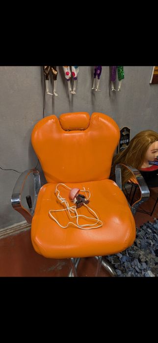 Робоче місце для перукаря/ барбера