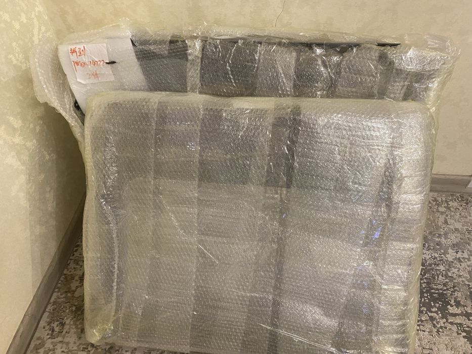 Volkswagen  Taos телевізор панель радіаторів