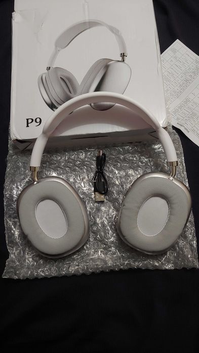 Наушники P9 беспроводные bleetoothSd карта 3,5 Audio новые