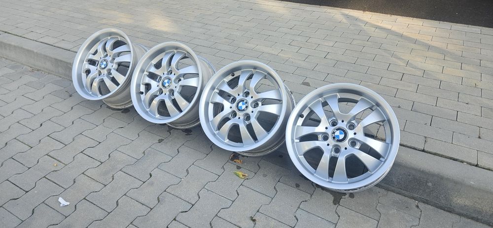 Sprzedam Felgi do BMW Serii 3. 1e87 e36 e46e99 3. 5x120 16 C