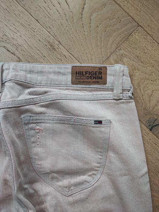 Spodnie Tommy Hilfiger 30/34 Jeansy różowe/białe