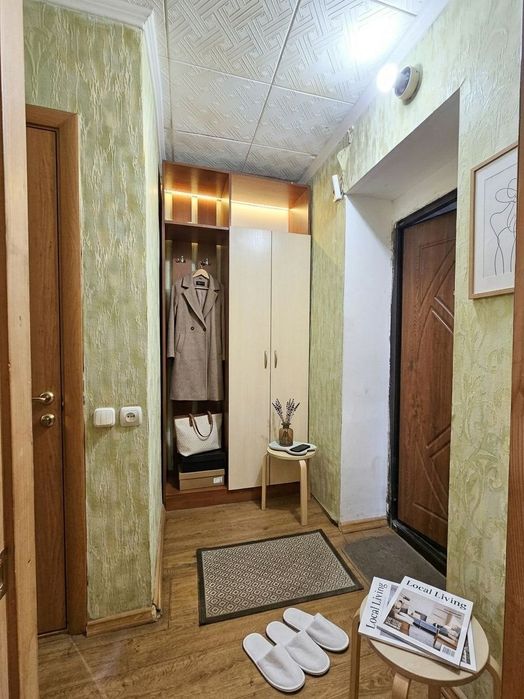Зупинка торг.центр погодинно