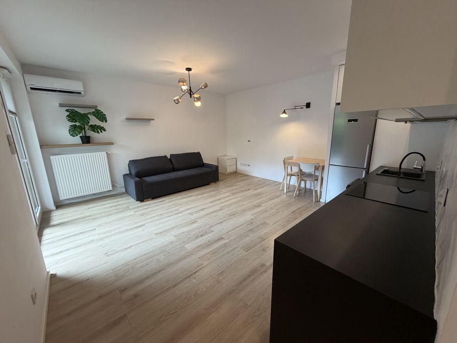 Wynajme mieszkanie 2 pokoje Metro balkon klimatyzacja garaz - Widok 2
