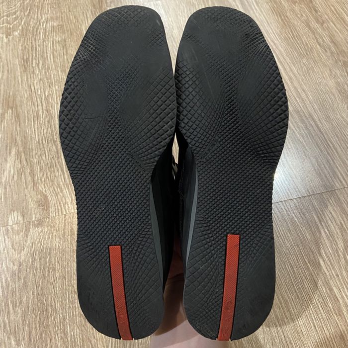Prada leather взуття