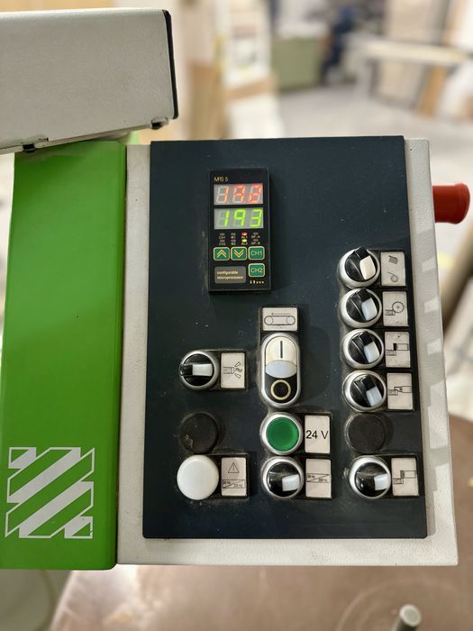 Okleiniarka Biesse Akron 425