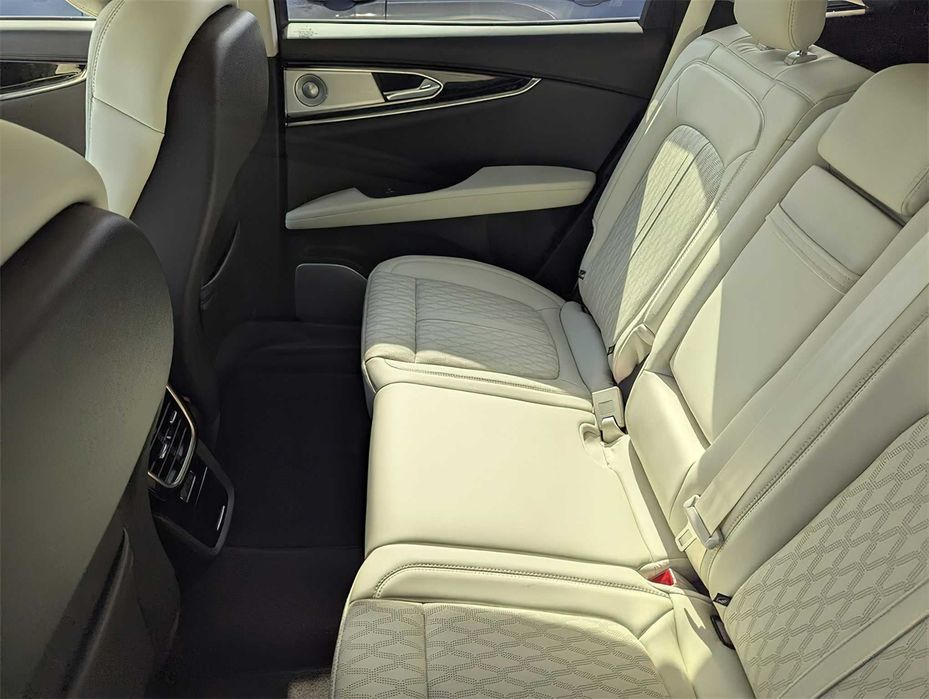 Lincoln Nautilus Black Label      2021