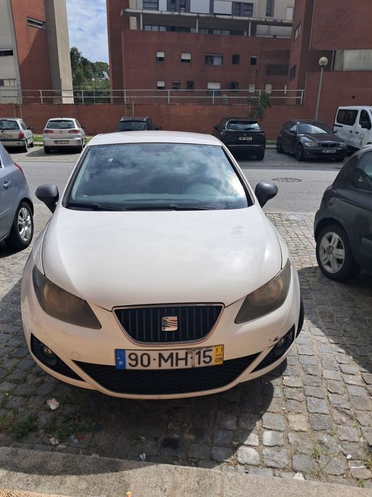 SEAT Ibiza 1.2 70cv (2011) – 178.000 km – Perafita