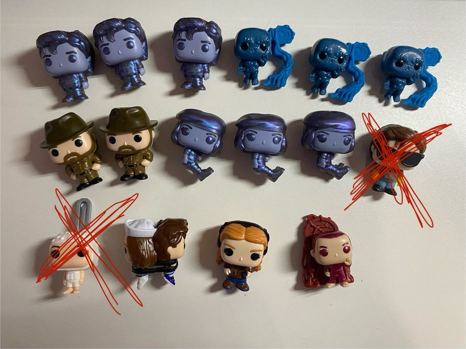 Kinder Joy Stranger Things фігурки